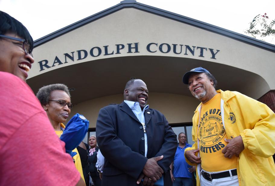 Civil rights group condemns possibility of Georgia precinct closures